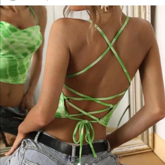 Green crop top - Picture 2 of 4